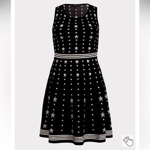 Torrid Black & White Star Sweater-Knit Skater Dress; Size 0 (12)